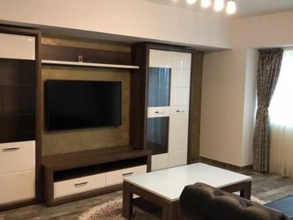 Дава се под наем Двустаен апартамент в Пловдив, Мараша - 65 кв.м за 270.3 € - Снимка #1