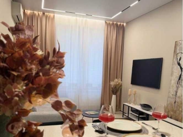 Дава се под наем Двустаен апартамент в София, Оборище - 67 кв.м за 425 € - Снимка #1