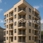 Четиристаен апартамент в Разград, Освобождение - 105 кв.м за 1554 €/кв.м - Снимка #1