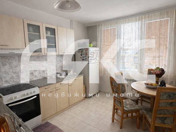 Тристаен апартамент в София, Връбница 2 - 89 кв.м за 1318 €/кв.м - Снимка #1