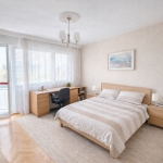 Четиристаен апартамент в Плевен, Идеален център - 120 кв.м за 561 €/кв.м - Снимка #1