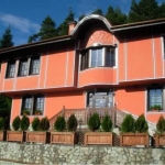 Хотел в Копривщица - 1000 кв.м за 680 €/кв.м - Снимка #1