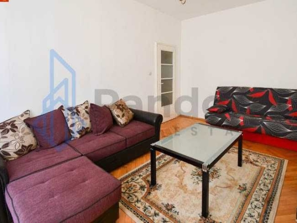 Дава се под наем Двустаен апартамент в София, Център - 76 кв.м за 450 € - Снимка #1