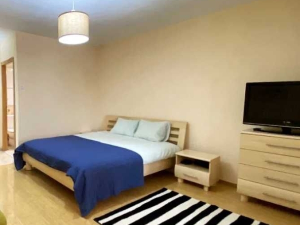 Дава се под наем Едностаен апартамент в Пловдив, Южен - 40 кв.м за 183.6 € - Снимка #1