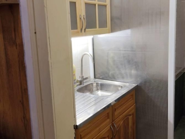 Дава се под наем Ателие в София, Център - 35 кв.м за 409 € - Снимка #1