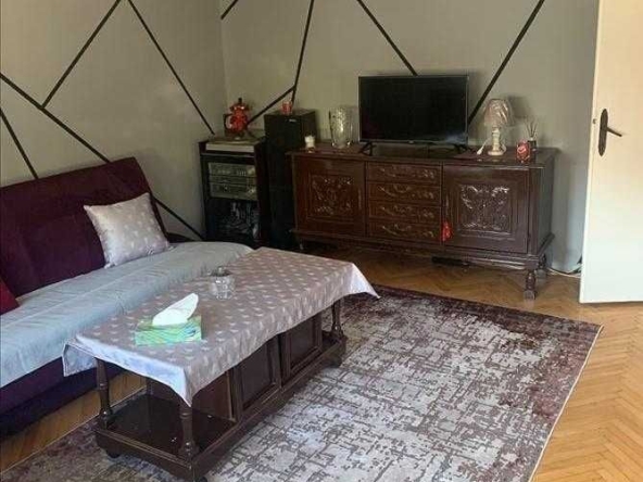 Дава се под наем Тристаен апартамент в София, Зона Б-5 - 90 кв.м за 663 € - Снимка #1