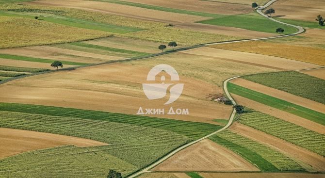 Парцел в Българово - 65871 кв.м за 23 €/кв.м - Снимка #1