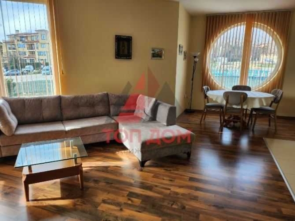 Дава се под наем Тристаен апартамент в Варна, Морска градина - 120 кв.м за 1000 € - Снимка #1