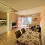 Дава се под наем Двустаен апартамент в к.к. Св.Св. Константин и Елена - 70 кв.м за 800 € - Снимка #1