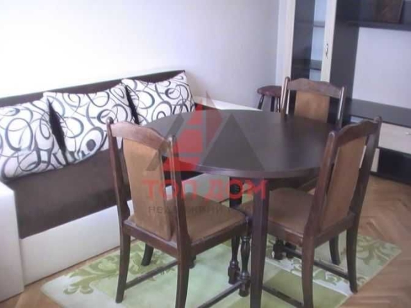 Дава се под наем Двустаен апартамент в Варна, Център - 51 кв.м за 350 € - Снимка #1