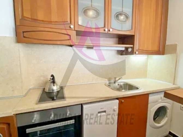 Дава се под наем Тристаен апартамент в Варна, Бриз - 90 кв.м за 750 € - Снимка #1