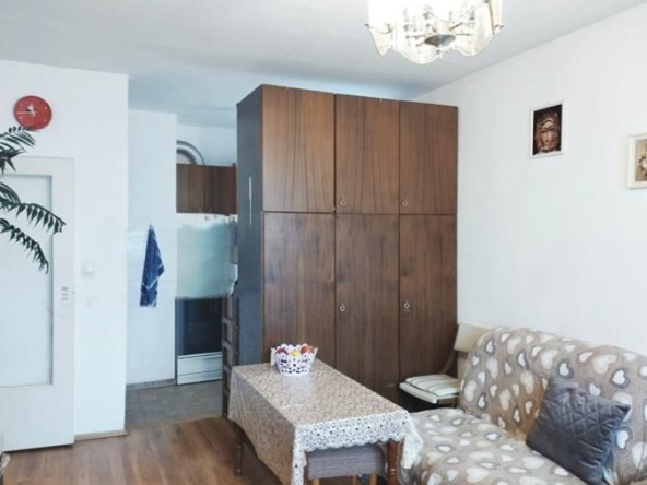 Дава се под наем Двустаен апартамент в София, Красно село - 57 кв.м за 349 € - Снимка #1