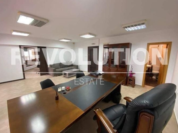 Дава се под наем Офис в Варна, Чаталджа - 75 кв.м за 847.62 € - Снимка #1