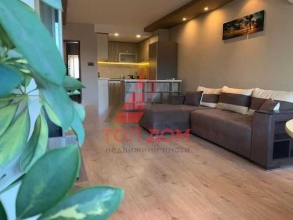 Дава се под наем Четиристаен апартамент в Варна, Бриз - 110 кв.м за 850 € - Снимка #1