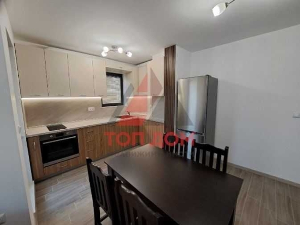 Дава се под наем Двустаен апартамент в Варна, Цветен квартал - 70 кв.м за 600 € - Снимка #1