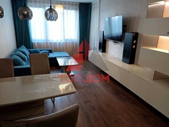 Дава се под наем Тристаен апартамент в Варна, Младост 1 - 90 кв.м за 612 € - Снимка #1