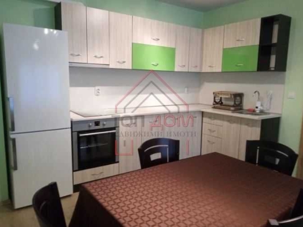 Дава се под наем Тристаен апартамент в Варна, Левски - 105 кв.м за 816 € - Снимка #1