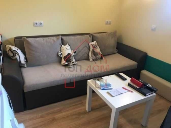 Дава се под наем Едностаен апартамент в Варна, Център - 20 кв.м за 326.4 € - Снимка #1