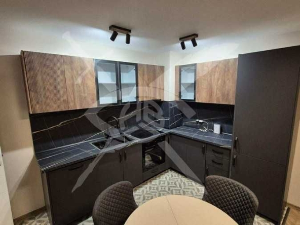 Дава се под наем Двустаен апартамент в Варна, м-т Пчелина - 53 кв.м за 600 € - Снимка #1