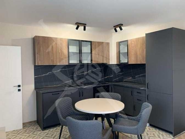 Дава се под наем Двустаен апартамент в Варна, м-т Пчелина - 53 кв.м за 598.23 € - Снимка #1