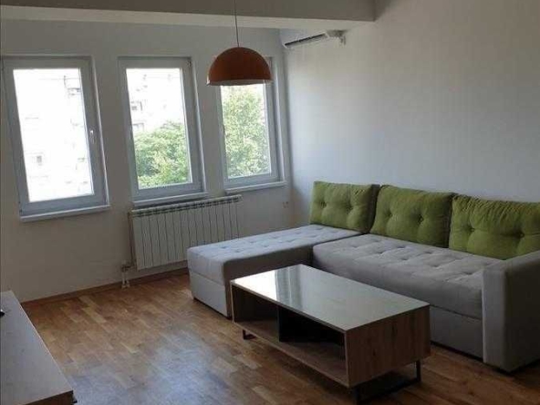 Дава се под наем Двустаен апартамент в София, Обеля 2 - 70 кв.м за 459 € - Снимка #1