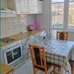 Дава се под наем Четиристаен апартамент в Варна, Колхозен пазар - 90 кв.м за 450 € - Снимка #1