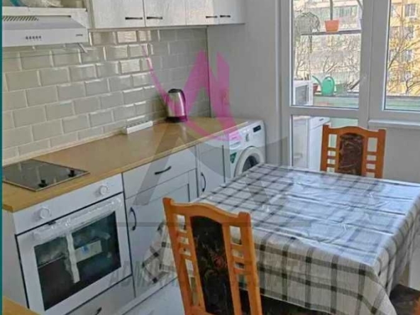 Дава се под наем Четиристаен апартамент в Варна, Колхозен пазар - 90 кв.м за 450 € - Снимка #1