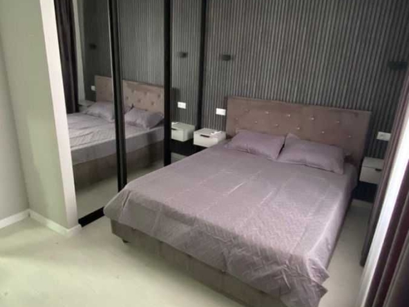 Дава се под наем Двустаен апартамент в София, Гоце Делчев - 47 кв.м за 375 € - Снимка #1