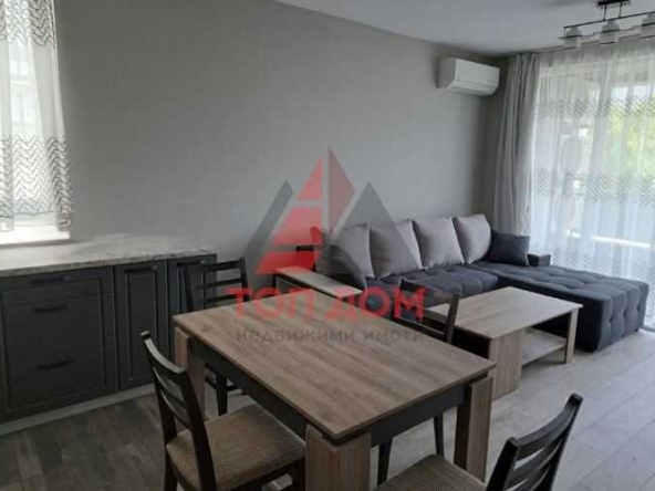 Дава се под наем Тристаен апартамент в Варна, Трошево - 115 кв.м за 688.5 € - Снимка #1