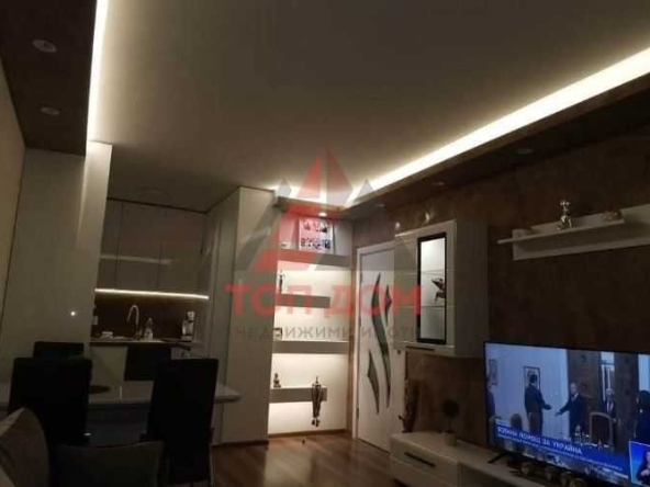 Дава се под наем Двустаен апартамент в Варна, Кайсиева градина - 60 кв.м за 510 € - Снимка #1