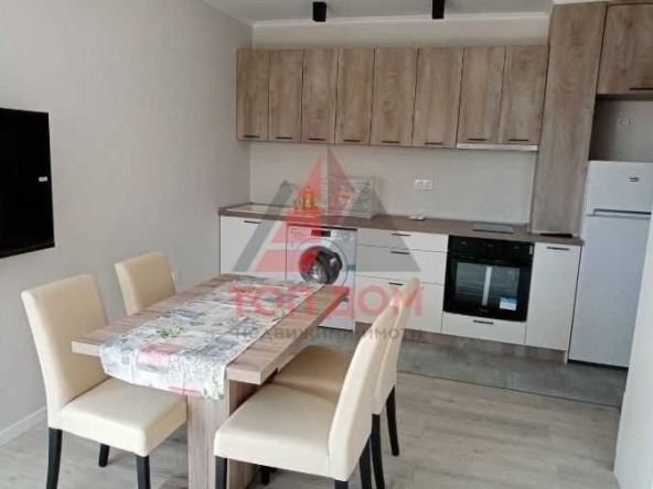 Дава се под наем Двустаен апартамент в Варна, м-т Пчелина - 50 кв.м за 510 € - Снимка #1