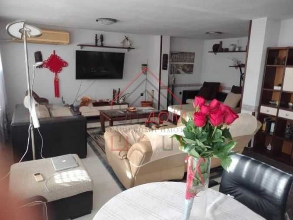 Дава се под наем Многостаен апартамент в Варна, Окръжна болница - 120 кв.м за 1154.64 € - Снимка #1