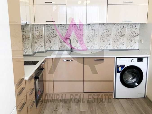 Дава се под наем Двустаен апартамент в Варна, Възраждане 1 - 70 кв.м за 500 € - Снимка #1