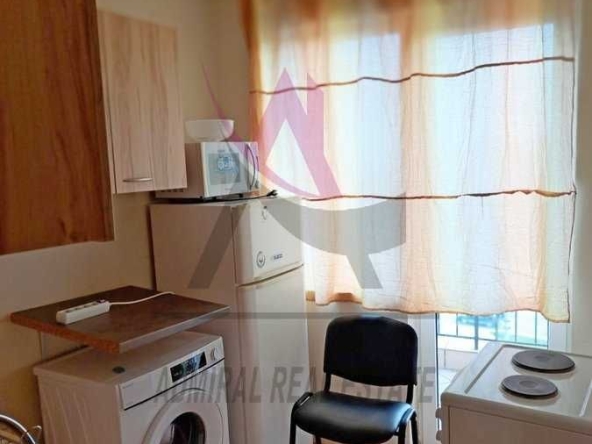 Дава се под наем Тристаен апартамент в Варна, Левски - 67 кв.м за 500 € - Снимка #1