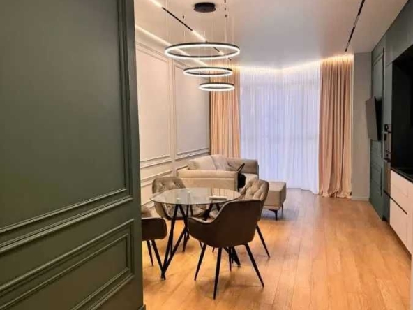 Дава се под наем Двустаен апартамент в София, Кръстова вада - 67 кв.м за 816 € - Снимка #1