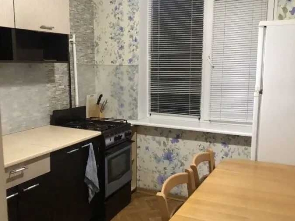 Дава се под наем Едностаен апартамент в София, Зона Б-5 - 55 кв.м за 408 € - Снимка #1