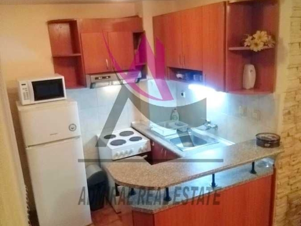 Дава се под наем Тристаен апартамент в Варна, Лятно кино Тракия - 78 кв.м за 600 € - Снимка #1