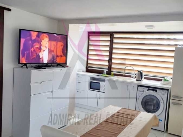 Дава се под наем Къща в к.к. Св.Св. Константин и Елена - 100 кв.м за 800 € - Снимка #1