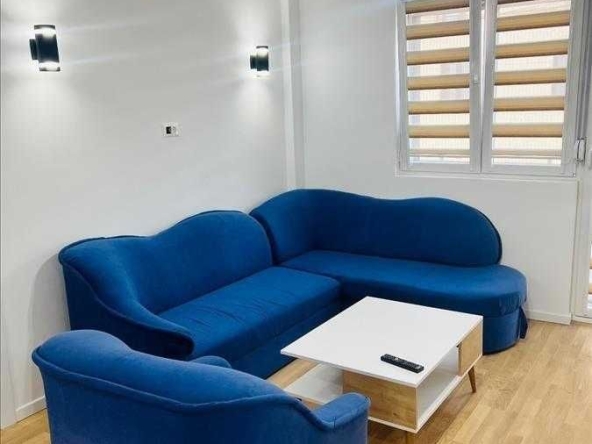 Дава се под наем Двустаен апартамент в Пловдив, Гагарин - 56 кв.м за 249.9 € - Снимка #1