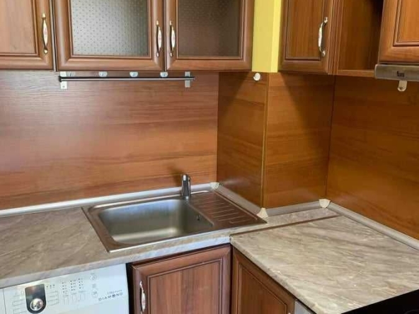 Дава се под наем Двустаен апартамент в София, Гоце Делчев - 54 кв.м за 300 € - Снимка #1