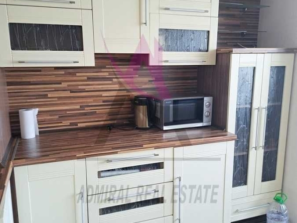 Дава се под наем Тристаен апартамент в Варна, Младост 1 - 90 кв.м за 550 € - Снимка #1