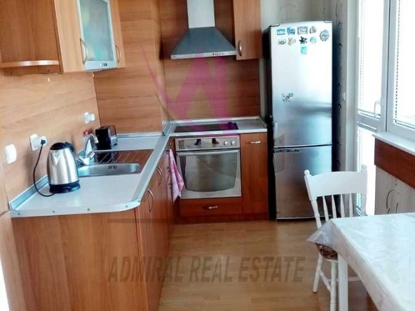 Дава се под наем Тристаен апартамент в Варна, Лятно кино Тракия - 80 кв.м за 614 € - Снимка #1