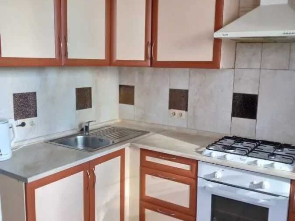 Дава се под наем Двустаен апартамент в София, Зона Б-18 - 65 кв.м за 408 € - Снимка #1