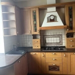 Дава се под наем Тристаен апартамент в София, Зона Б-18 - 100 кв.м за 637.5 € - Снимка #1