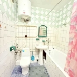 Дава се под наем Тристаен апартамент в София, Зона Б-18 - 95 кв.м за 484.5 € - Снимка #1