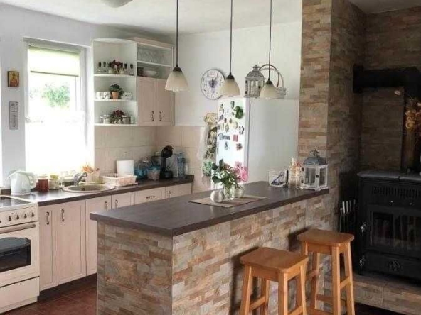 Дава се под наем Къща в Пловдив, Захарна фабрика - 112 кв.м за 489.6 € - Снимка #1