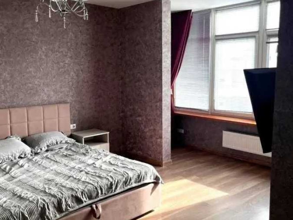 Дава се под наем Двустаен апартамент в София, Зона Б-18 - 70 кв.м за 408 € - Снимка #1