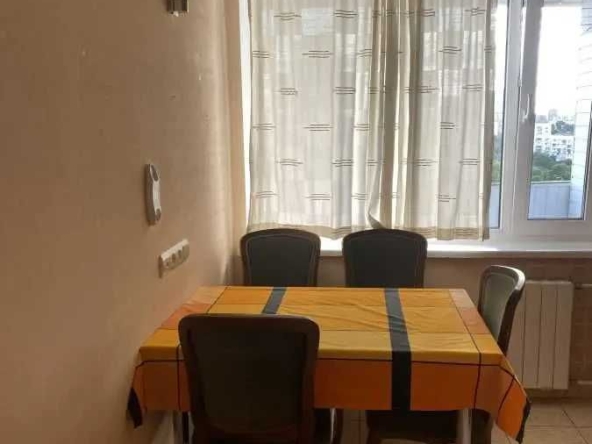 Дава се под наем Двустаен апартамент в София, Център - 62 кв.м за 382.5 € - Снимка #1
