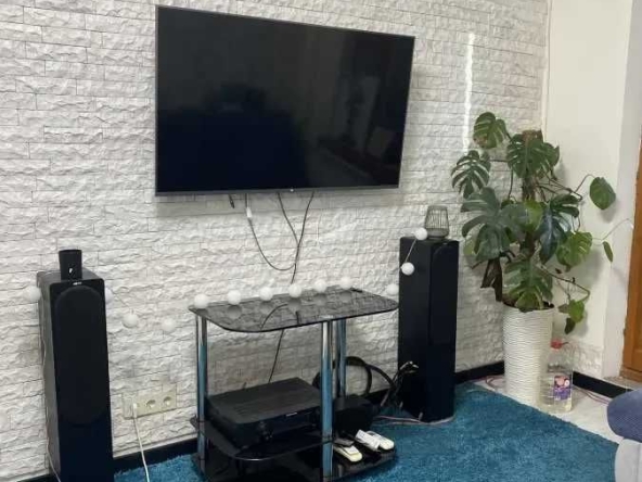 Дава се под наем Двустаен апартамент в София, Център - 62 кв.м за 397.8 € - Снимка #1