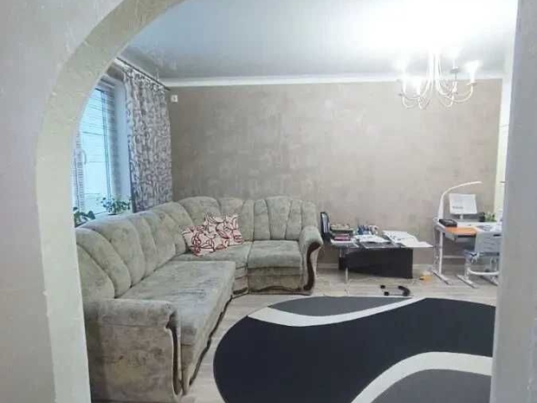 Дава се под наем Двустаен апартамент в София, Зона Б-18 - 65 кв.м за 459 € - Снимка #1